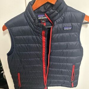 Super cozy boys Patagonia vest worn twice outgrown
